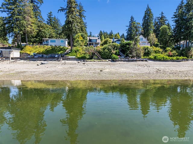 Property photo for 2611 Marine Drive, Bremerton photo 5