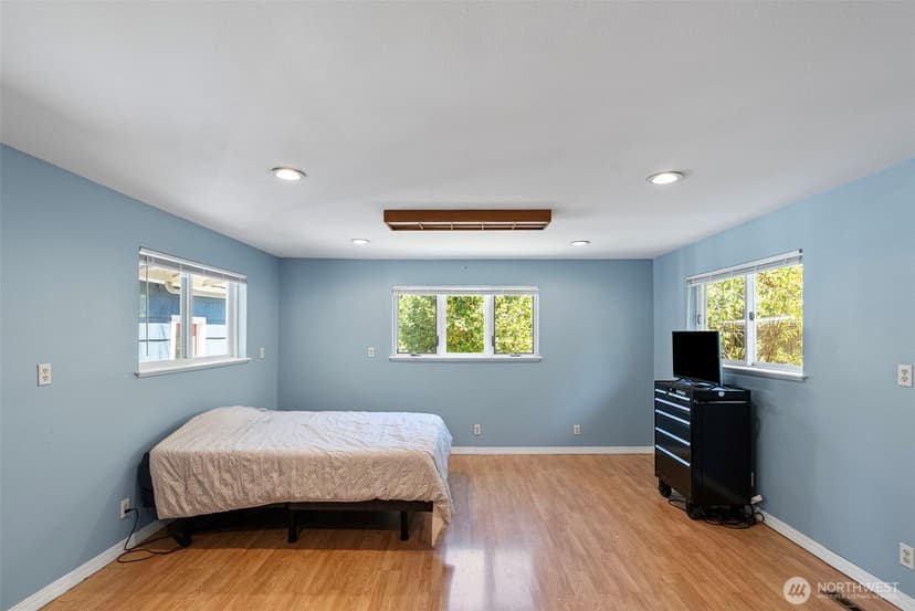 Property photo for 2611 Marine Drive, Bremerton photo 26
