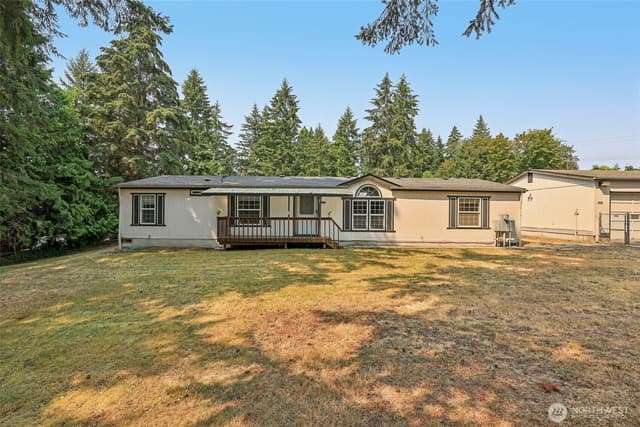 Property photo for 16627 230th Avenue SE, Maple Valley photo 2