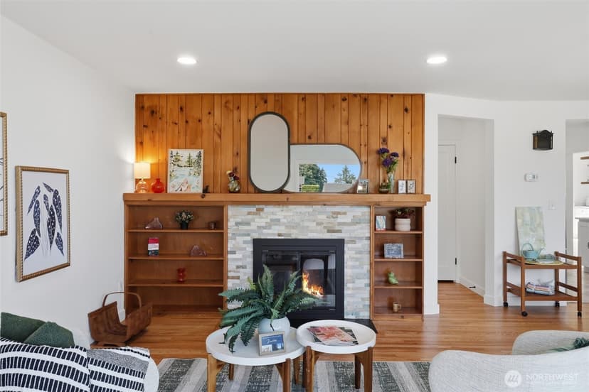 Property photo for 920 Maple Street, Edmonds photo 8