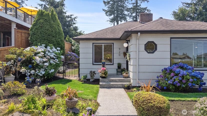 Property photo for 920 Maple Street, Edmonds photo 17