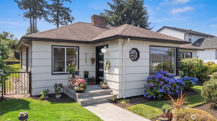 Property photo for 920 Maple Street, Edmonds photo 9