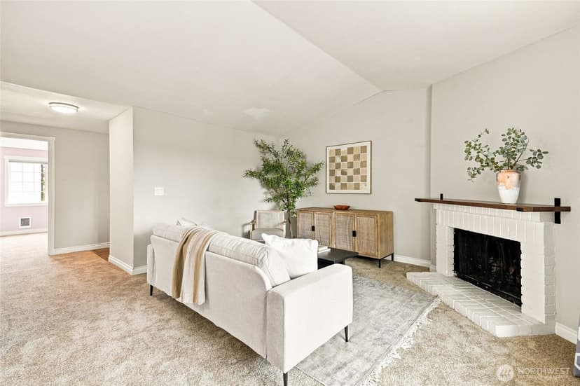 Property photo for 12404 E Gibson Road #L306, Everett photo 4