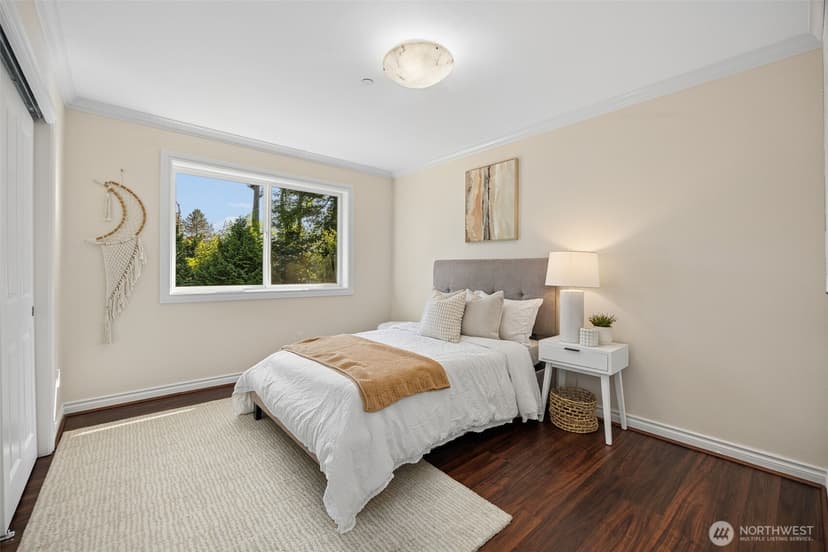 Property photo for 8821 SE 39th Street, Mercer Island photo 24