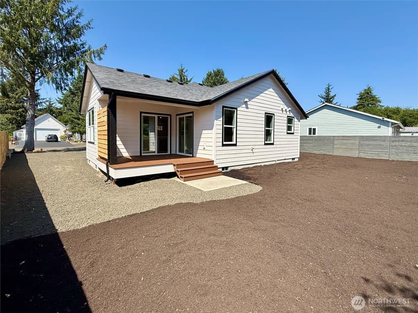 Property photo for 821 Shark Court SW, Ocean Shores photo 6