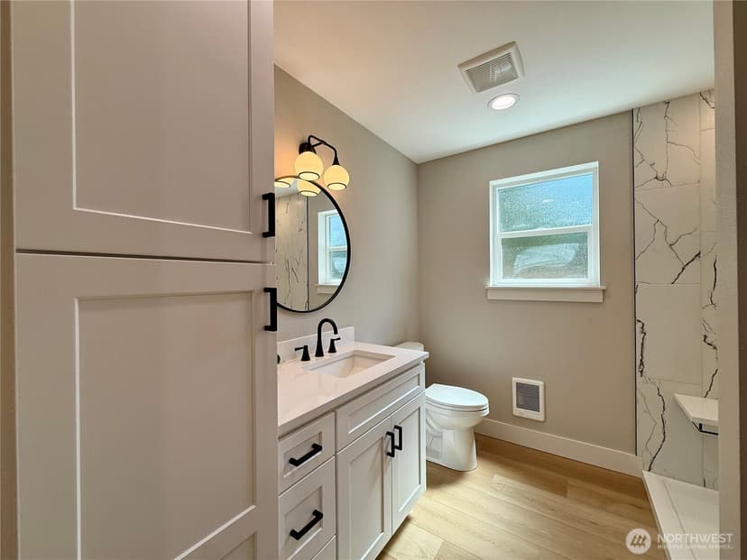 Property photo for 821 Shark Court SW, Ocean Shores photo 30