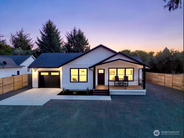 Property photo for 821 Shark Court SW, Ocean Shores