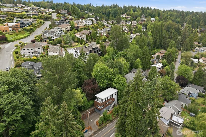 Property photo for 9007 Sand Point Way NE, Seattle photo 35
