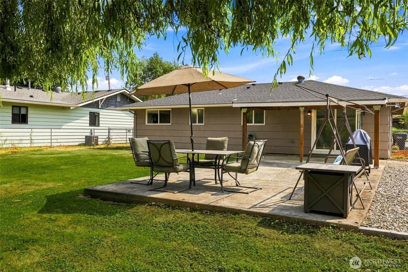 Property photo for 1008 13th Street SW, Puyallup photo 19