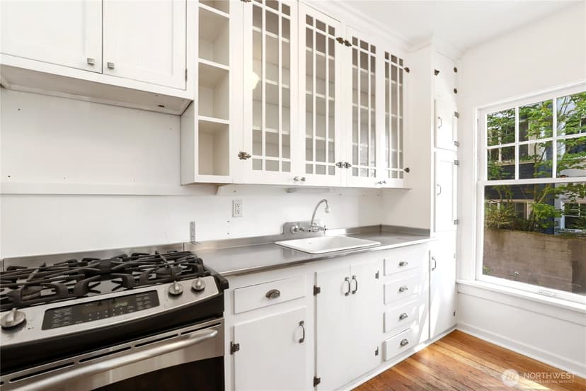 Property photo for 214 13th Avenue E #2, Seattle photo 13