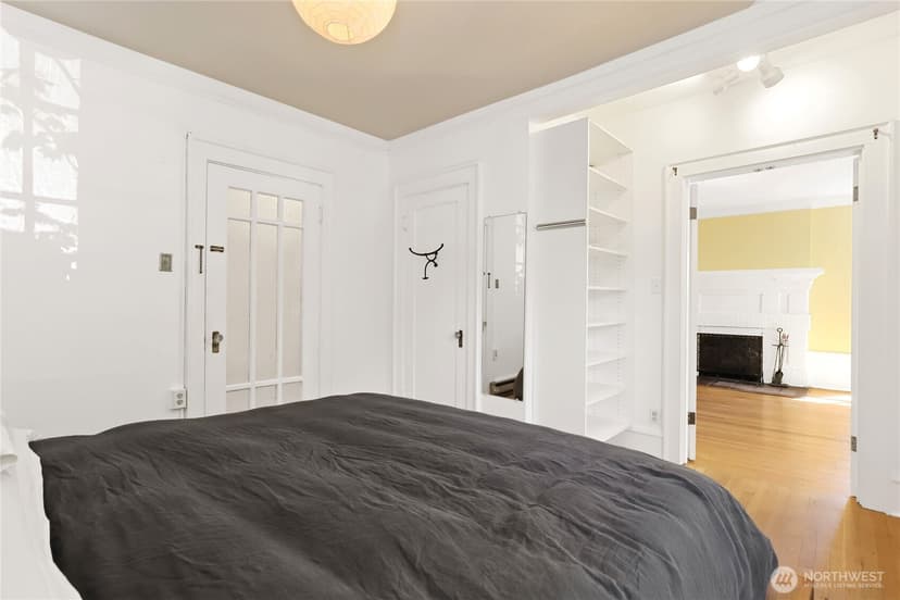 Property photo for 214 13th Avenue E #2, Seattle photo 17