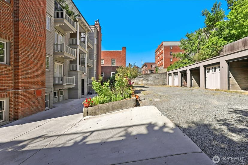 Property photo for 214 13th Avenue E #2, Seattle photo 24