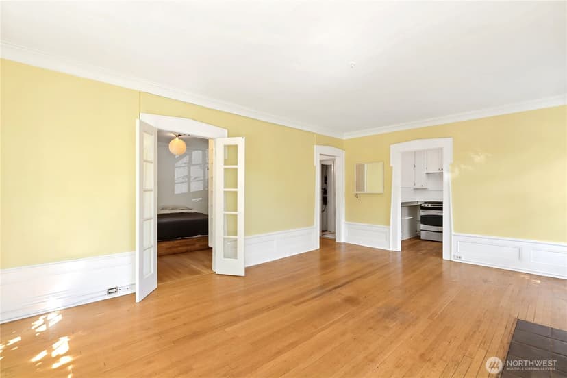 Property photo for 214 13th Avenue E #2, Seattle photo 9