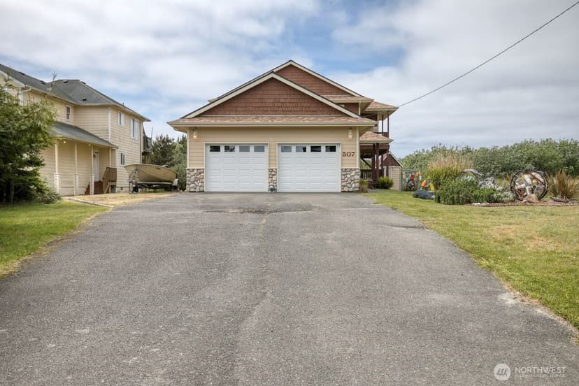 Property photo for 507 Sand Dune Avenue SW, Ocean Shores photo 8