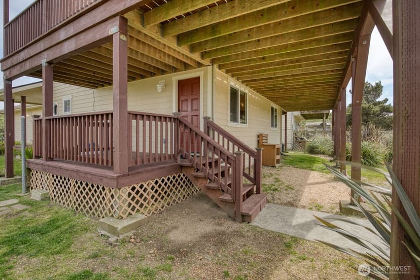 Property photo for 507 Sand Dune Avenue SW, Ocean Shores photo 27
