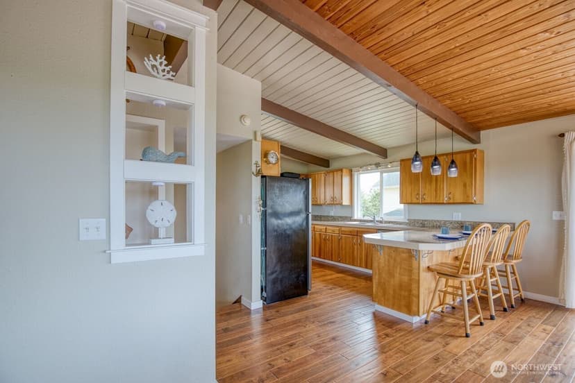 Property photo for 507 Sand Dune Avenue SW, Ocean Shores photo 17