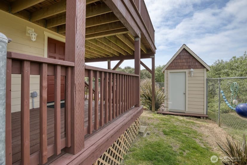 Property photo for 507 Sand Dune Avenue SW, Ocean Shores photo 24