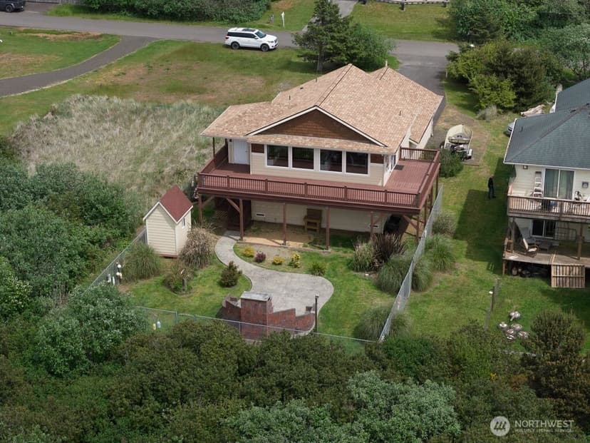 Property photo for 507 Sand Dune Avenue SW, Ocean Shores photo 37
