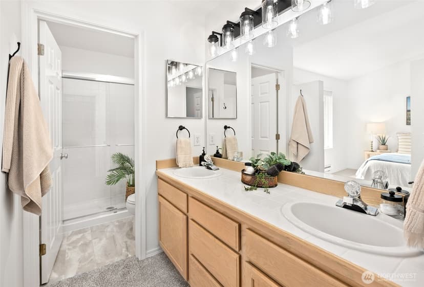 Property photo for 5400 Harbour Pointe Boulevard #G204, Mukilteo photo 9