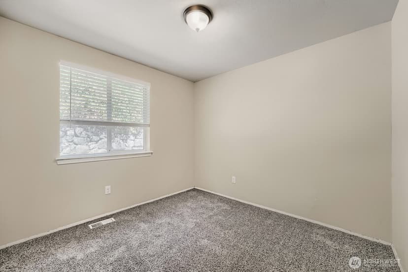 Property photo for 13004 8th Avenue E, Tacoma photo 14