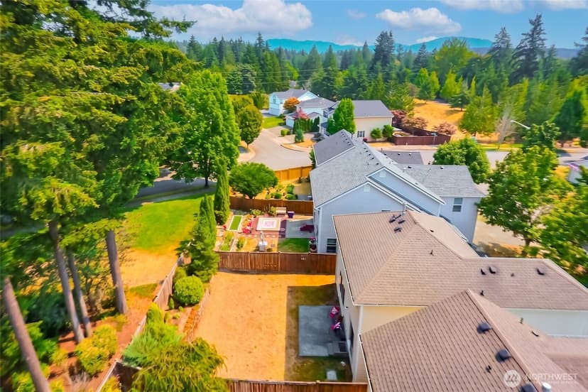 Property photo for 23704 SE 243rd Place, Maple Valley photo 20