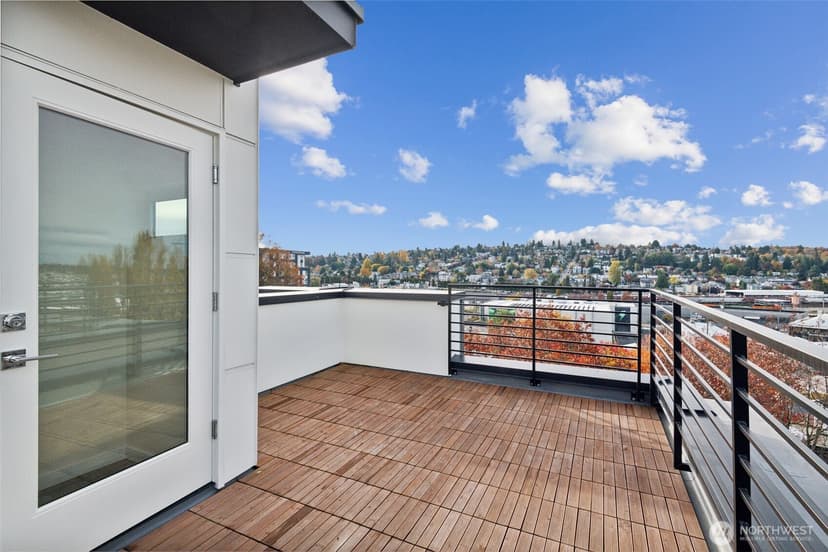 Property photo for 3410 15th Avenue W #B, Seattle photo 23