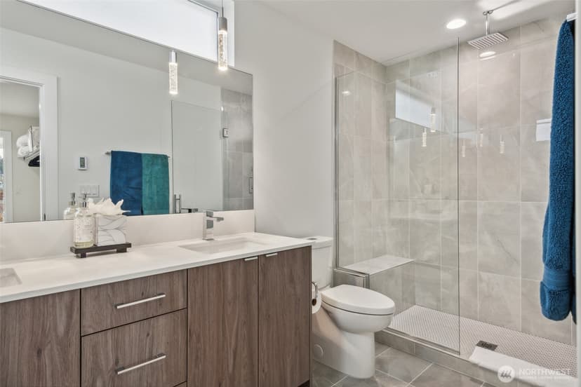 Property photo for 3410 15th Avenue W #B, Seattle photo 17
