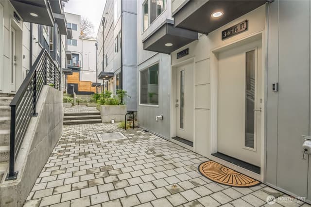 Property photo for 3410 15th Avenue W #B, Seattle