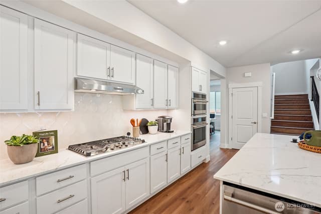 Property photo for 6406 213th Avenue Ct E, Lake Tapps photo 5
