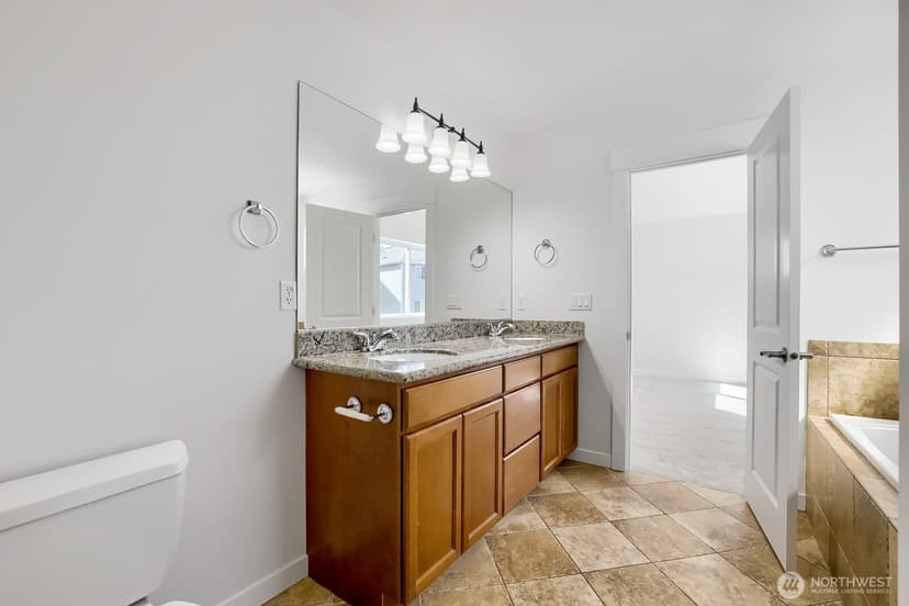 Property photo for 126 209th Place SW, Lynnwood photo 13