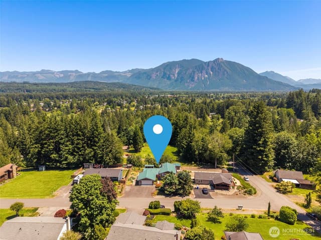 Property photo for 8516 375th Avenue SE, Snoqualmie