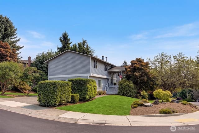Property photo for 1648 209th Place NE, Sammamish photo 2