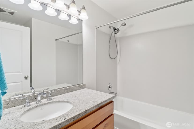 Property photo for 8915 62nd Avenue Ct E, Puyallup photo 23