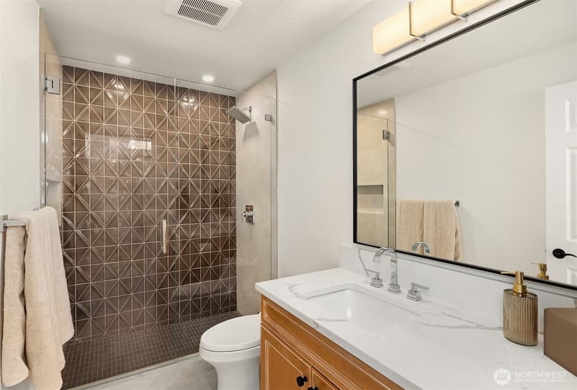 Property photo for 237 7th Avenue, Kirkland photo 25