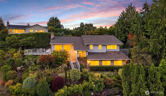 Property photo for 8627 60th Avenue W, Mukilteo