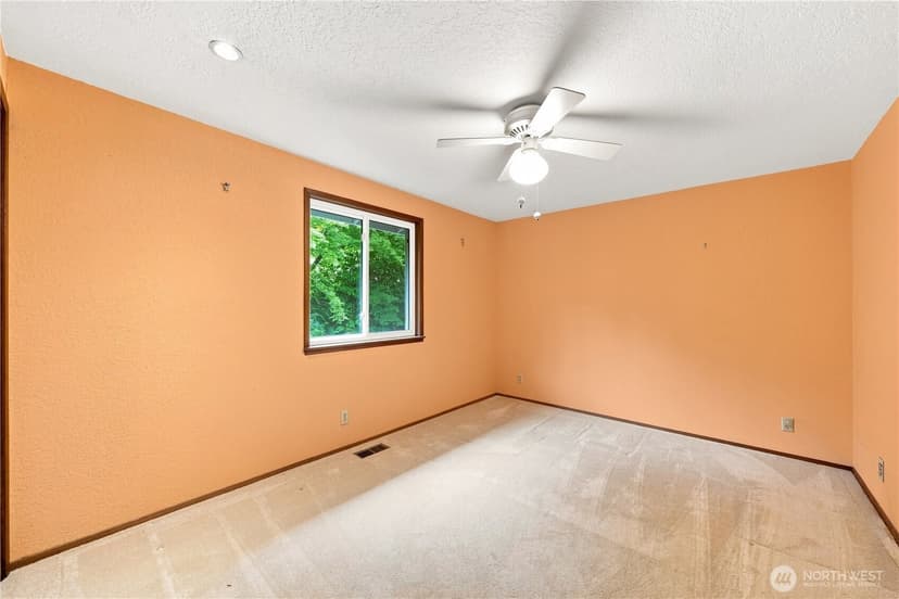 Property photo for 8627 60th Avenue W, Mukilteo photo 17