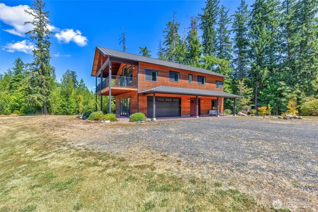 Property photo for 21325 Pugh Road NE, Poulsbo photo 3