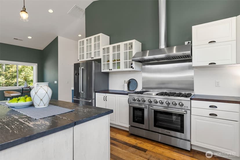 Property photo for 21325 Pugh Road NE, Poulsbo photo 15