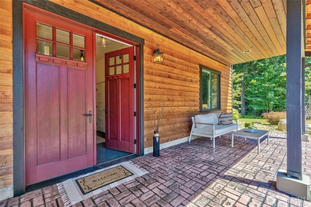 Property photo for 21325 Pugh Road NE, Poulsbo photo 5