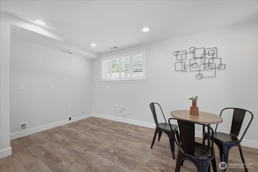 Property photo for 19310 37th Avenue NE, Lake Forest Park photo 20