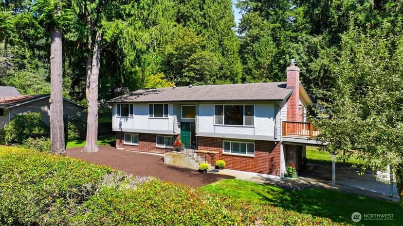 Property photo for 19310 37th Avenue NE, Lake Forest Park photo 2