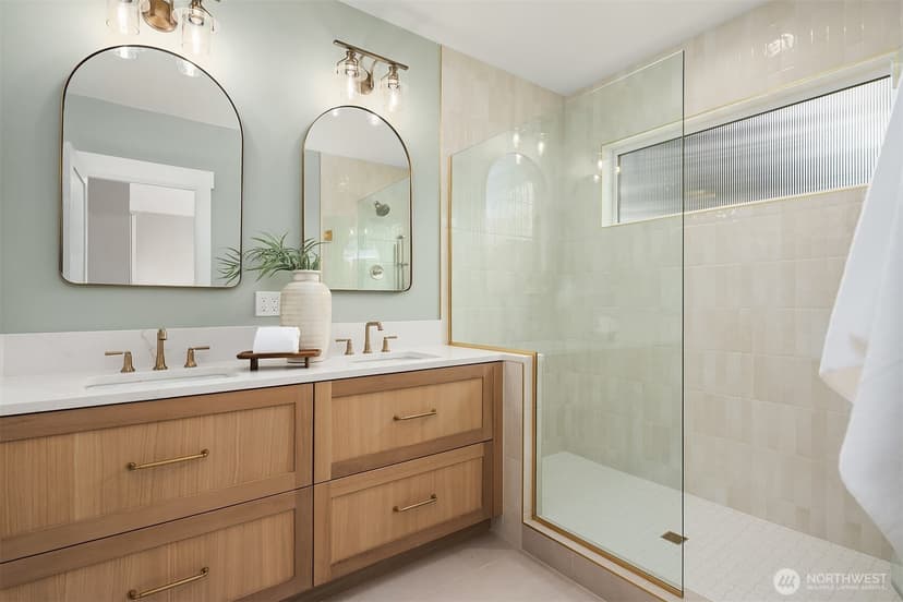 Property photo for 12605 NE 80th Street, Kirkland photo 23