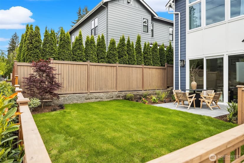 Property photo for 12605 NE 80th Street, Kirkland photo 29