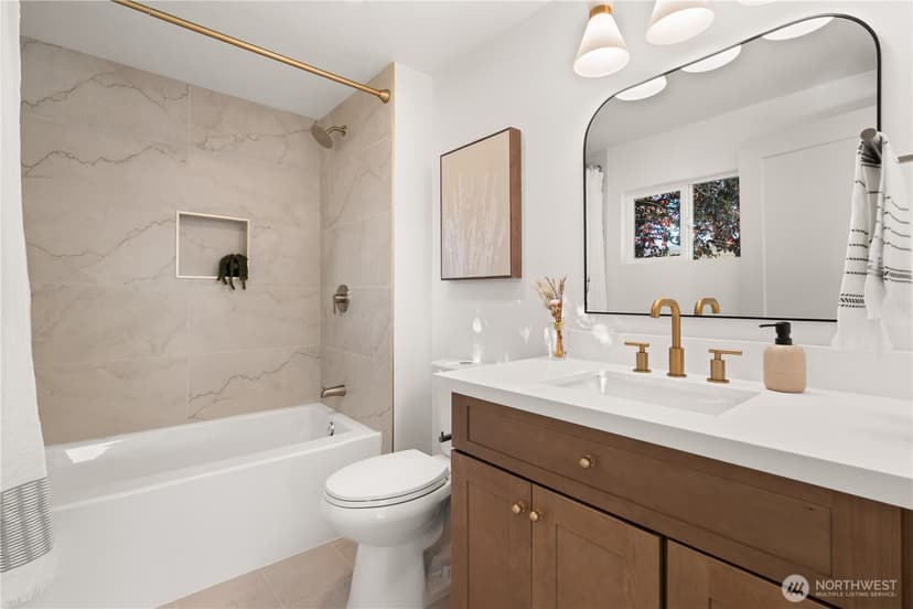 Property photo for 815 E 60th Street, Tacoma photo 13