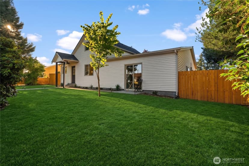 Property photo for 815 E 60th Street, Tacoma photo 4
