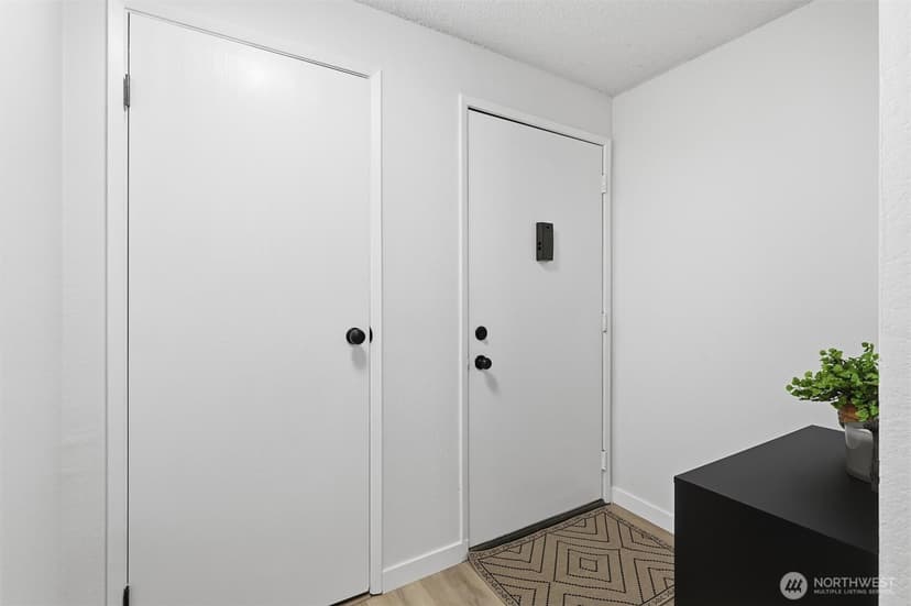 Property photo for 11615 127th Lane NE #A1, Kirkland photo 5