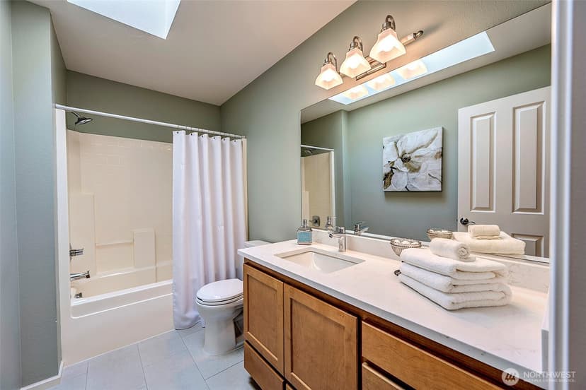 Property photo for 17135 164th Way SE, Renton photo 26