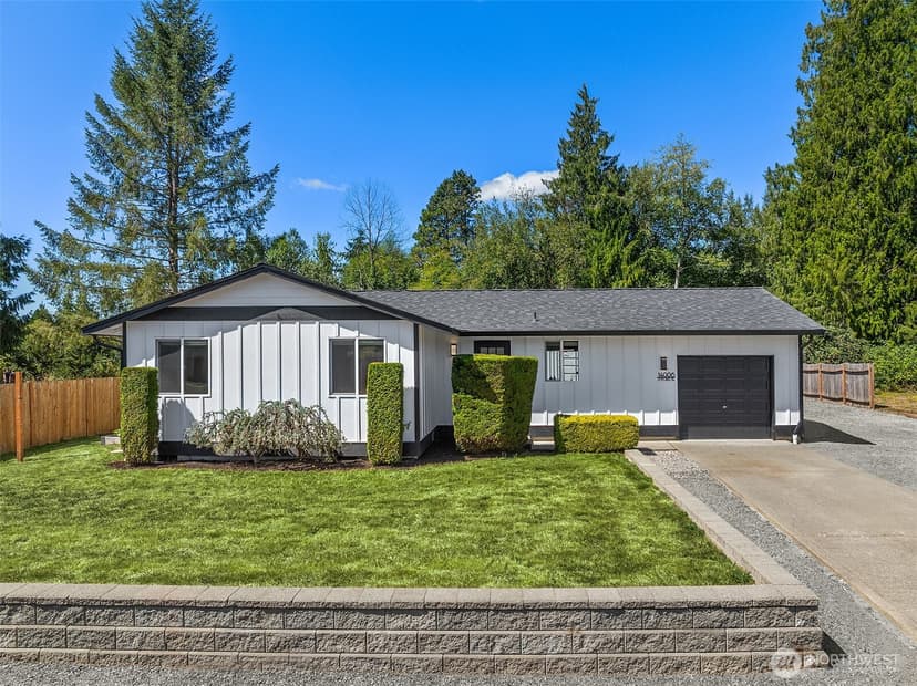 Property photo for 14006 57th Avenue NE, Marysville photo 3
