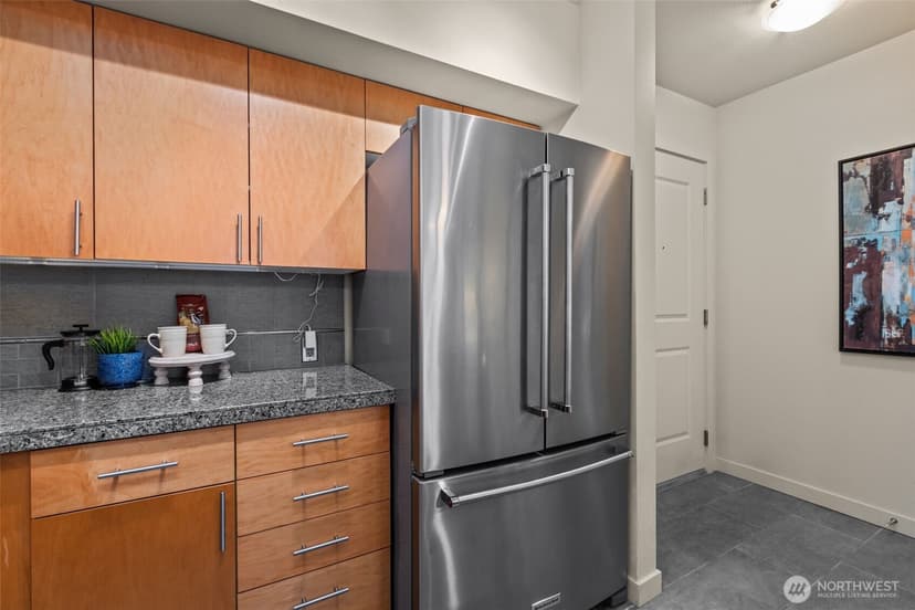 Property photo for 5440 Leary Avenue NW #401, Seattle photo 11