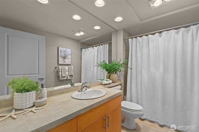 Property photo for 5440 Leary Avenue NW #401, Seattle photo 21